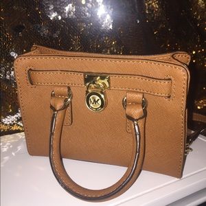 Michael Kors Hamilton Mini Leather Cross Body
